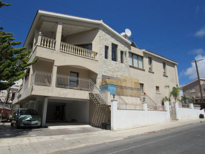 Image No.26-Propriété de 8 chambres à vendre à Chlorakas