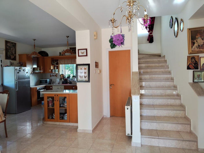 Image No.6-Villa de 4 chambres à vendre à Kato Paphos