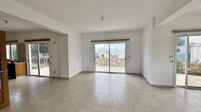 Image No.9-4 Bed Villa for sale