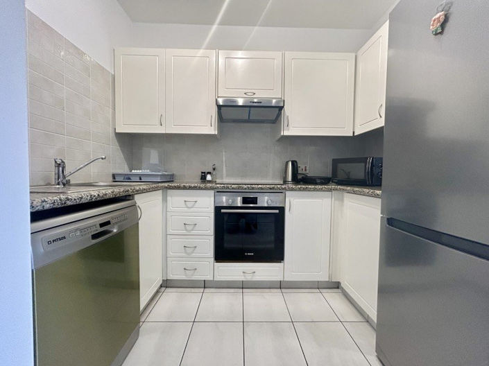 Image No.9-2 Bed Apartment for sale