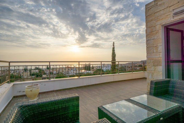 Image No.4-3 Bed Villa for sale