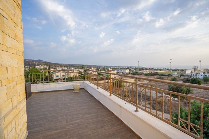 Image No.6-3 Bed Villa for sale