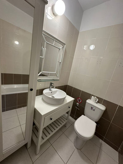 Image No.14-2 Bed Townhouse for sale