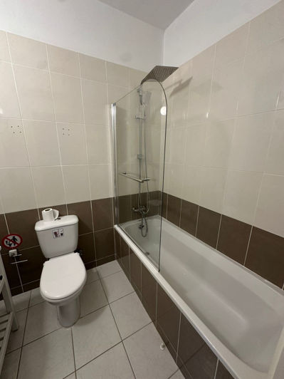 Image No.15-2 Bed Townhouse for sale