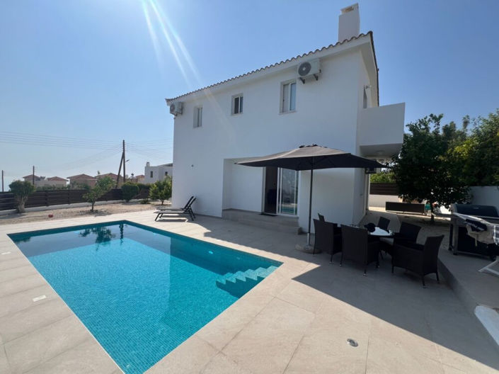 Image No.13-3 Bed Villa for sale