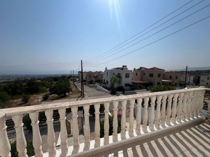 Image No.9-3 Bed Villa for sale