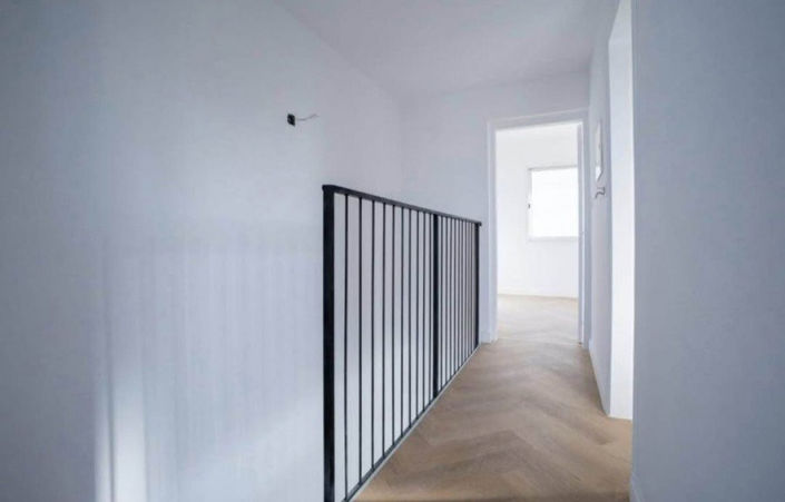 Image No.6-2 Bed Townhouse for sale