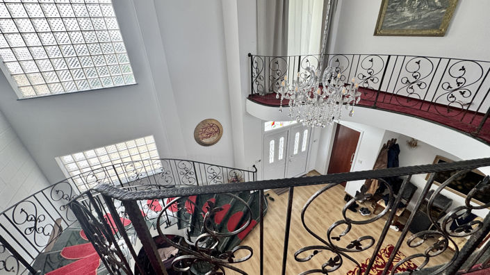 Image No.17-6 Bed Villa for sale