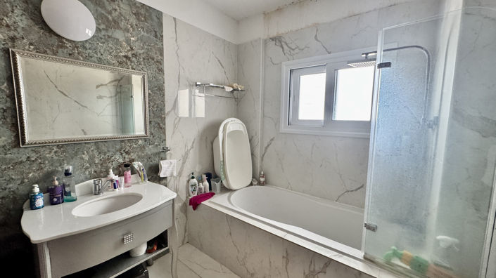 Image No.39-6 Bed Villa for sale