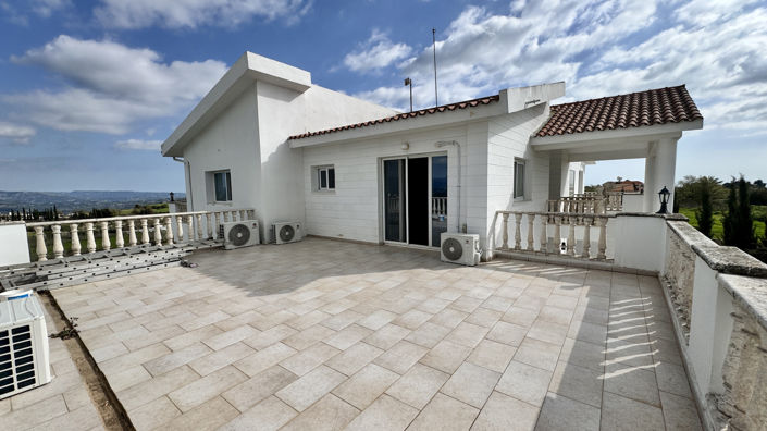 Image No.41-6 Bed Villa for sale