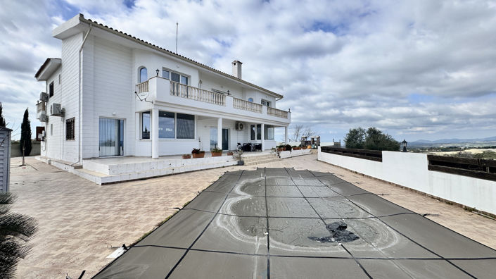 Image No.48-6 Bed Villa for sale