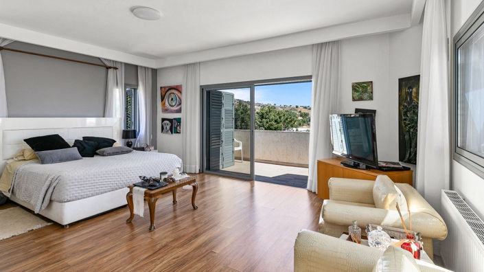 Image No.18-6 Bed Villa for sale