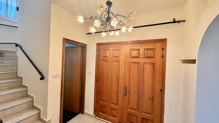 Image No.12-3 Bed Villa for sale