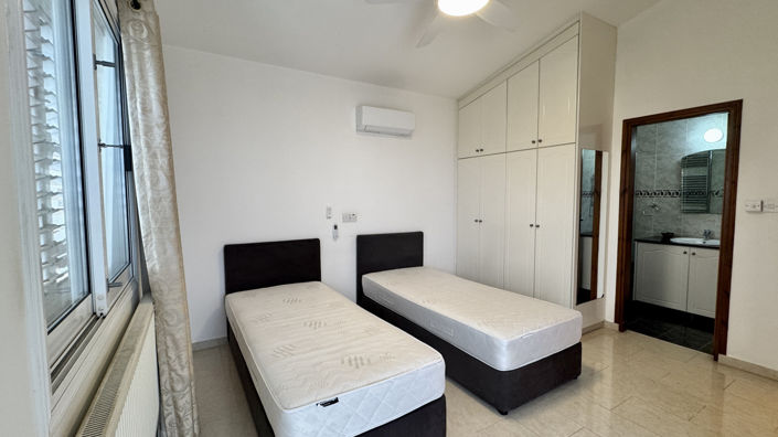 Image No.25-3 Bed Villa for sale