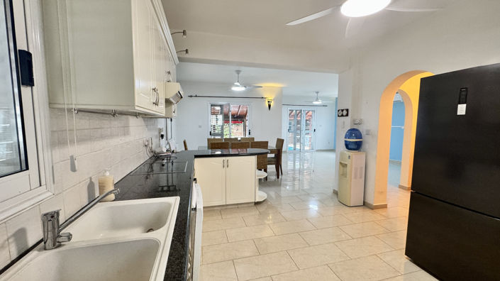 Image No.3-3 Bed Villa for sale