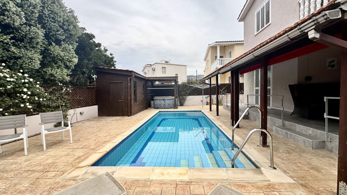 Image No.31-3 Bed Villa for sale