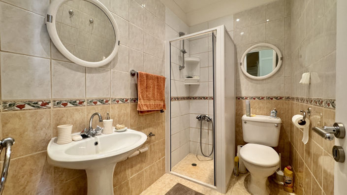 Image No.28-5 Bed Villa for sale