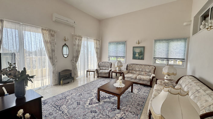 Image No.29-5 Bed Villa for sale