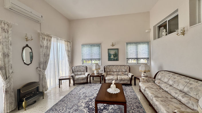 Image No.30-5 Bed Villa for sale