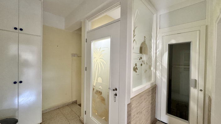 Image No.6-5 Bed Villa for sale