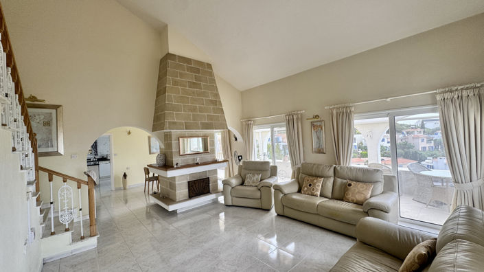 Image No.8-5 Bed Villa for sale