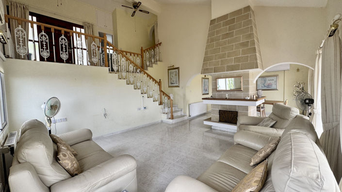 Image No.9-5 Bed Villa for sale