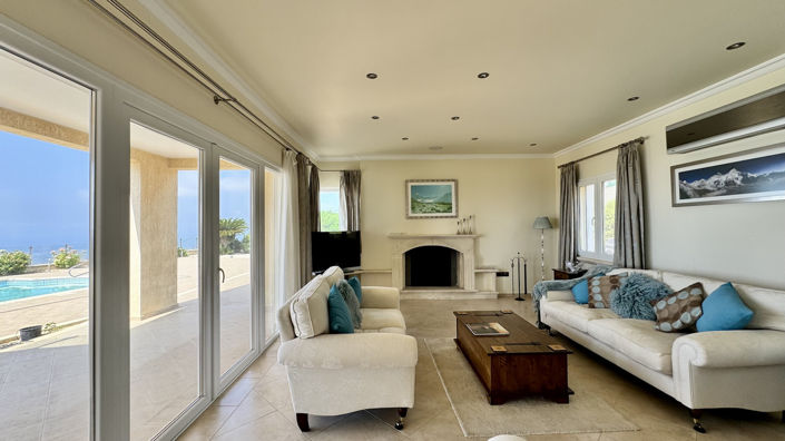 Image No.10-5 Bed Villa for sale