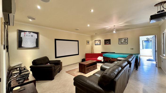 Image No.39-5 Bed Villa for sale