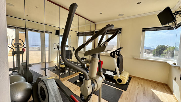 Image No.41-5 Bed Villa for sale