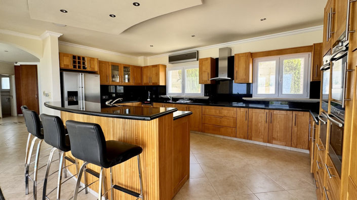 Image No.5-5 Bed Villa for sale