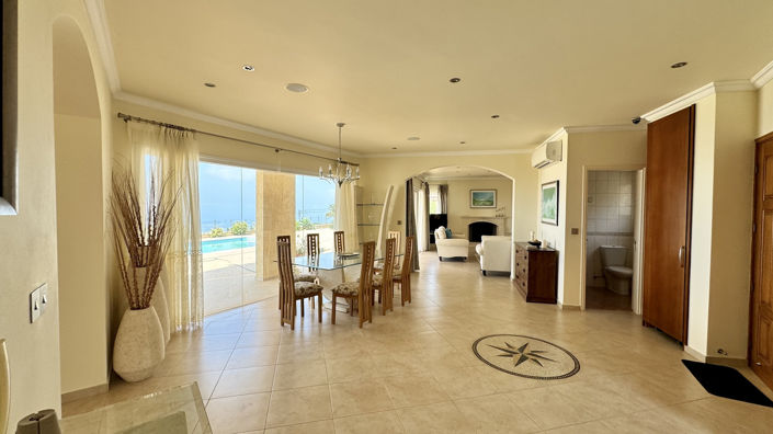 Image No.7-5 Bed Villa for sale