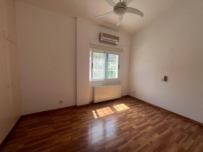 Image No.16-Villa de 5 chambres à vendre à Kissonerga