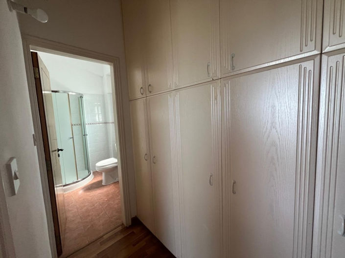 Image No.22-Villa de 5 chambres à vendre à Kissonerga