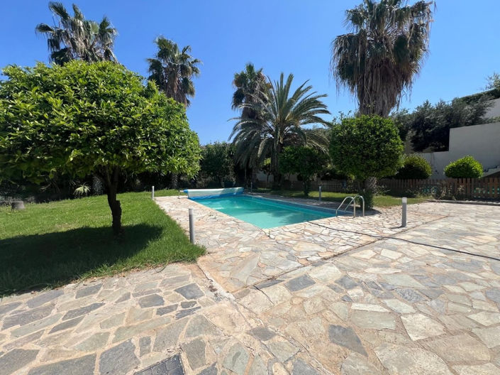 Image No.30-Villa de 5 chambres à vendre à Kissonerga