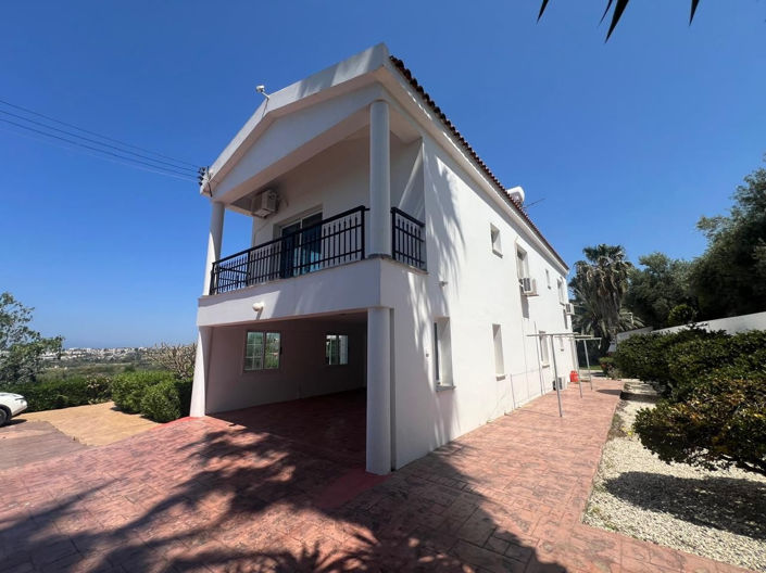 Image No.39-Villa de 5 chambres à vendre à Kissonerga