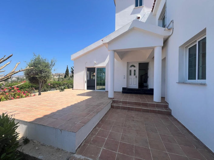 Image No.42-Villa de 5 chambres à vendre à Kissonerga