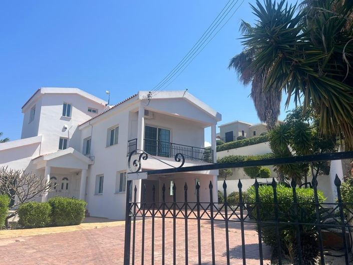 Image No.46-Villa de 5 chambres à vendre à Kissonerga