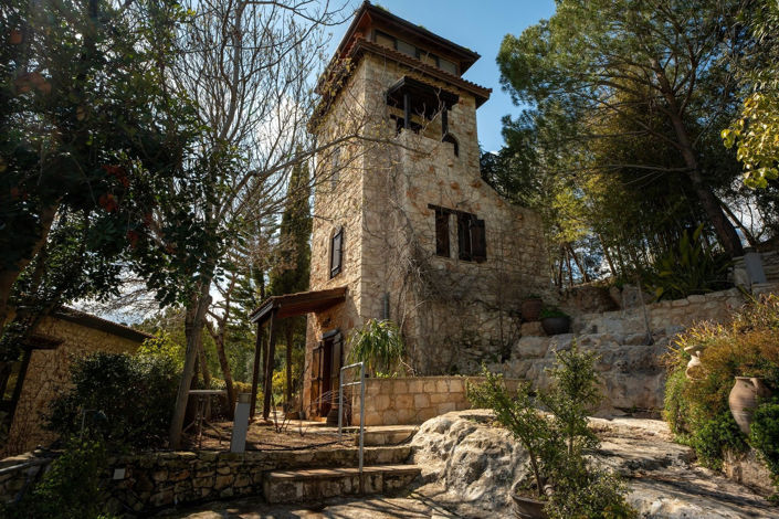 Image No.44-7 Bed Villa for sale