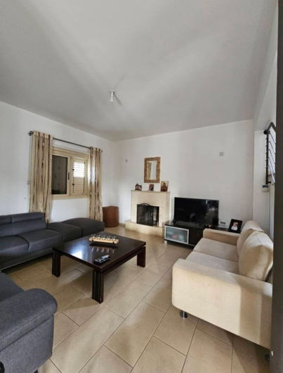 Image No.3-3 Bed Villa for sale