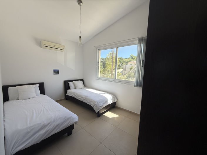 Image No.20-4 Bed Villa for sale