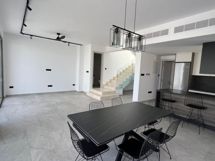 Image No.4-3 Bed Villa for sale