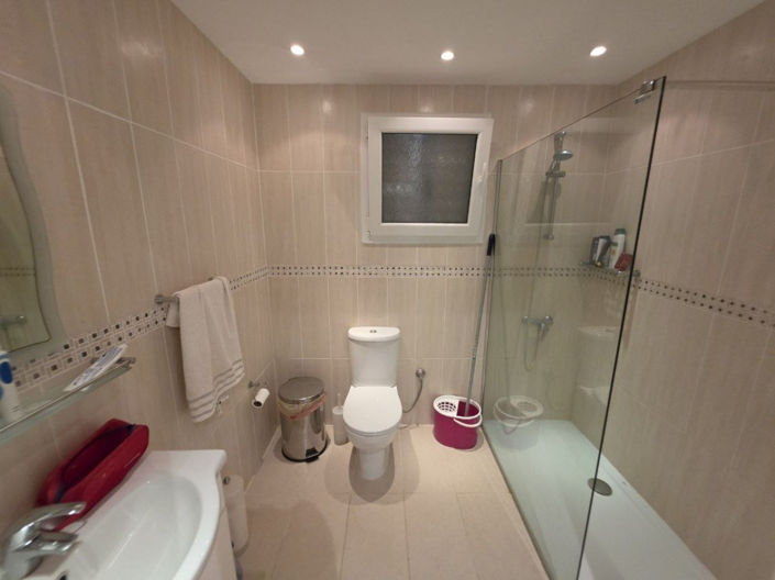 Image No.18-3 Bed Bungalow for sale