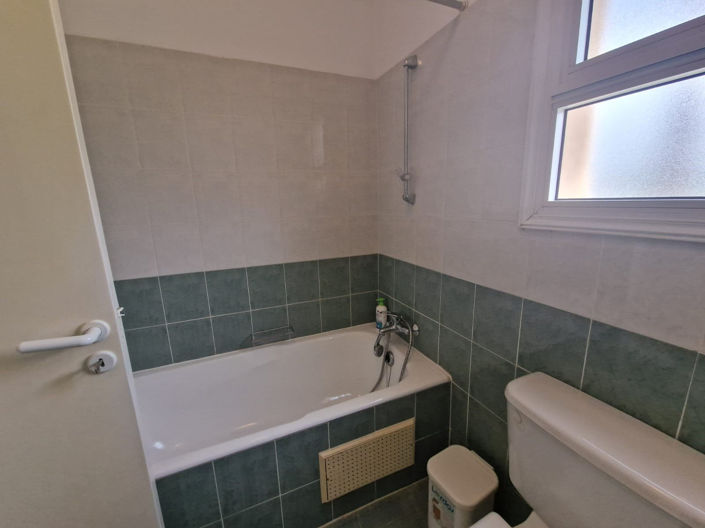 Image No.11-3 Bed Townhouse for sale