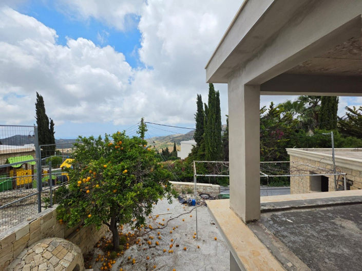Image No.17-3 Bed House for sale
