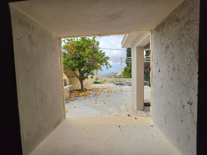 Image No.6-3 Bed House for sale