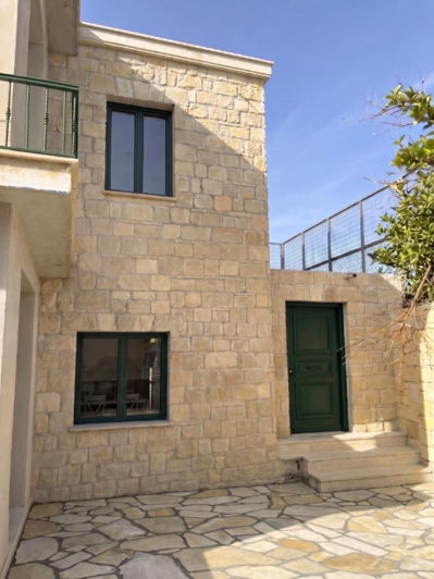 Image No.6-3 Bed House for sale