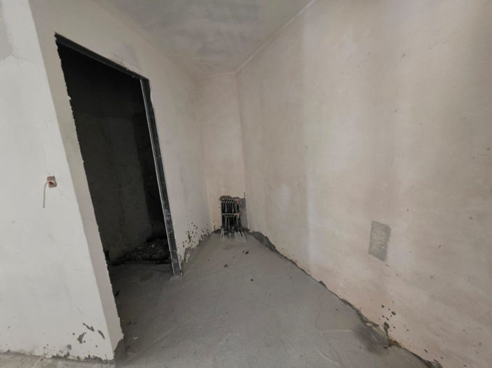 Image No.9-3 Bed House for sale