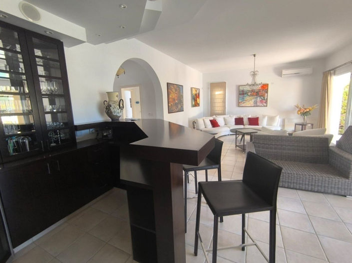 Image No.15-5 Bed Villa for sale