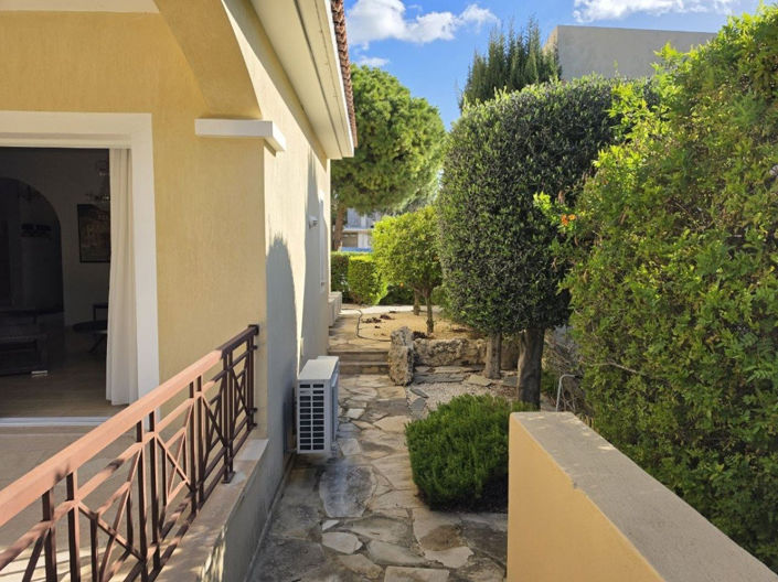 Image No.16-5 Bed Villa for sale