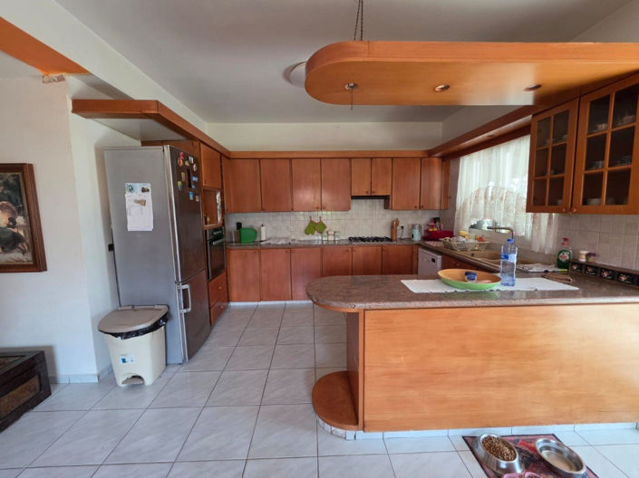 Image No.5-4 Bed Villa for sale
